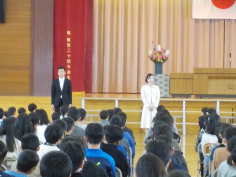今日の成美っ子！ 入学式！｜高岡市立成美小学校
